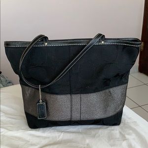 Coach Genuine Shoulder/Tote Bag